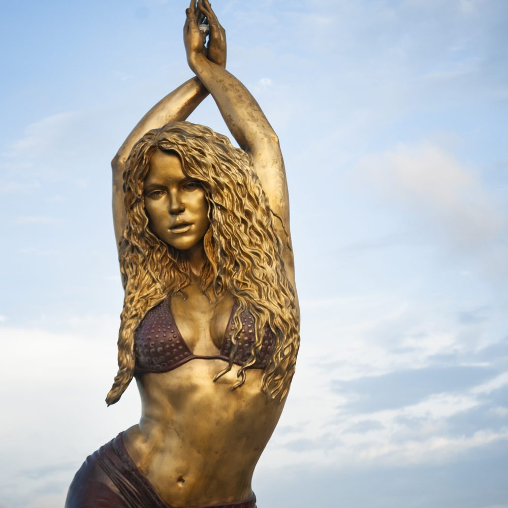 Destination Barranquilla - Estatua de Shakira